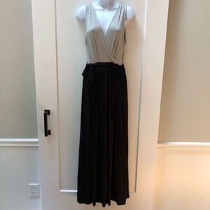 NWT Color Thread Pitaya black and gray knit maxi dress w tie belt woman’s size L